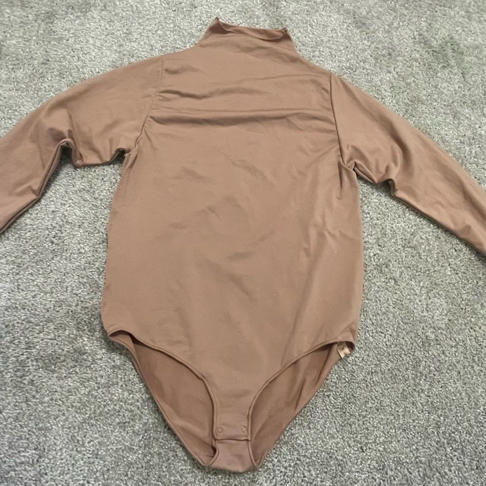 Skins Long Sleeve Scoop Neck Bodysuit - Picture 9 of 9